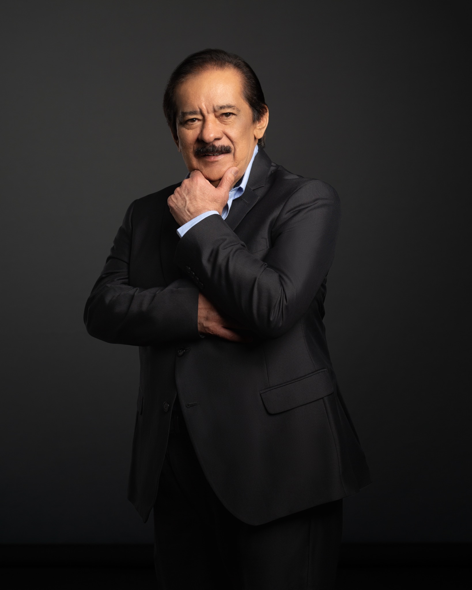 Retrato de Betulio Medina, fundador y director general de Maracaibo 15